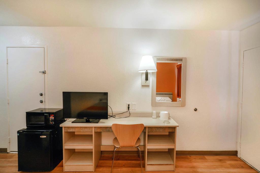 Motel 6-Huntsville, Tx Bagian luar foto