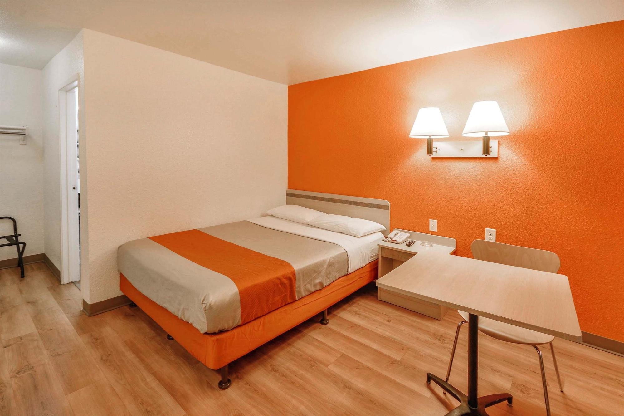 Motel 6-Huntsville, Tx Bagian luar foto