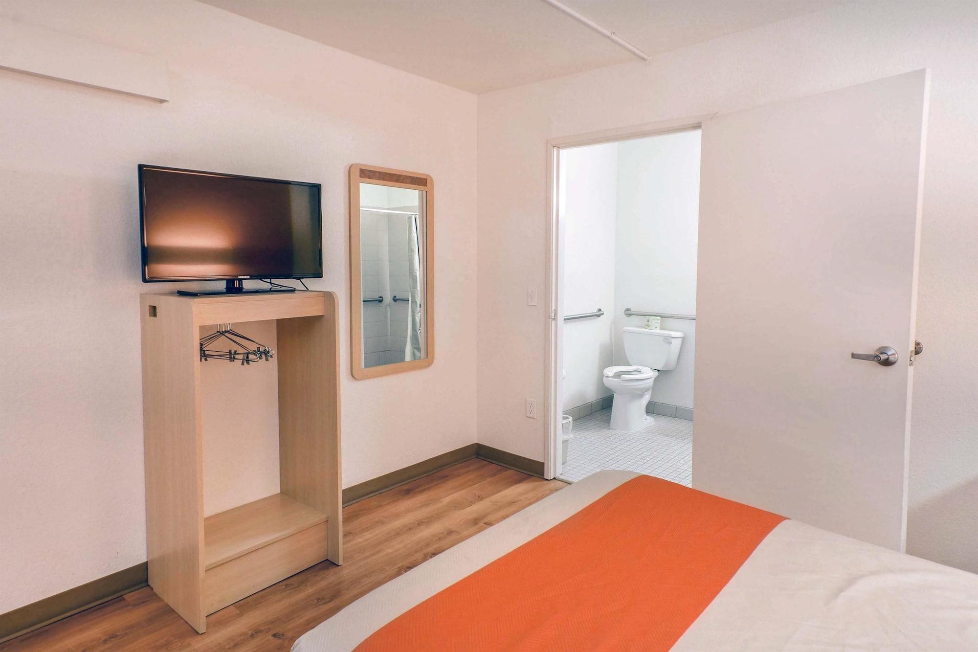 Motel 6-Huntsville, Tx Bagian luar foto