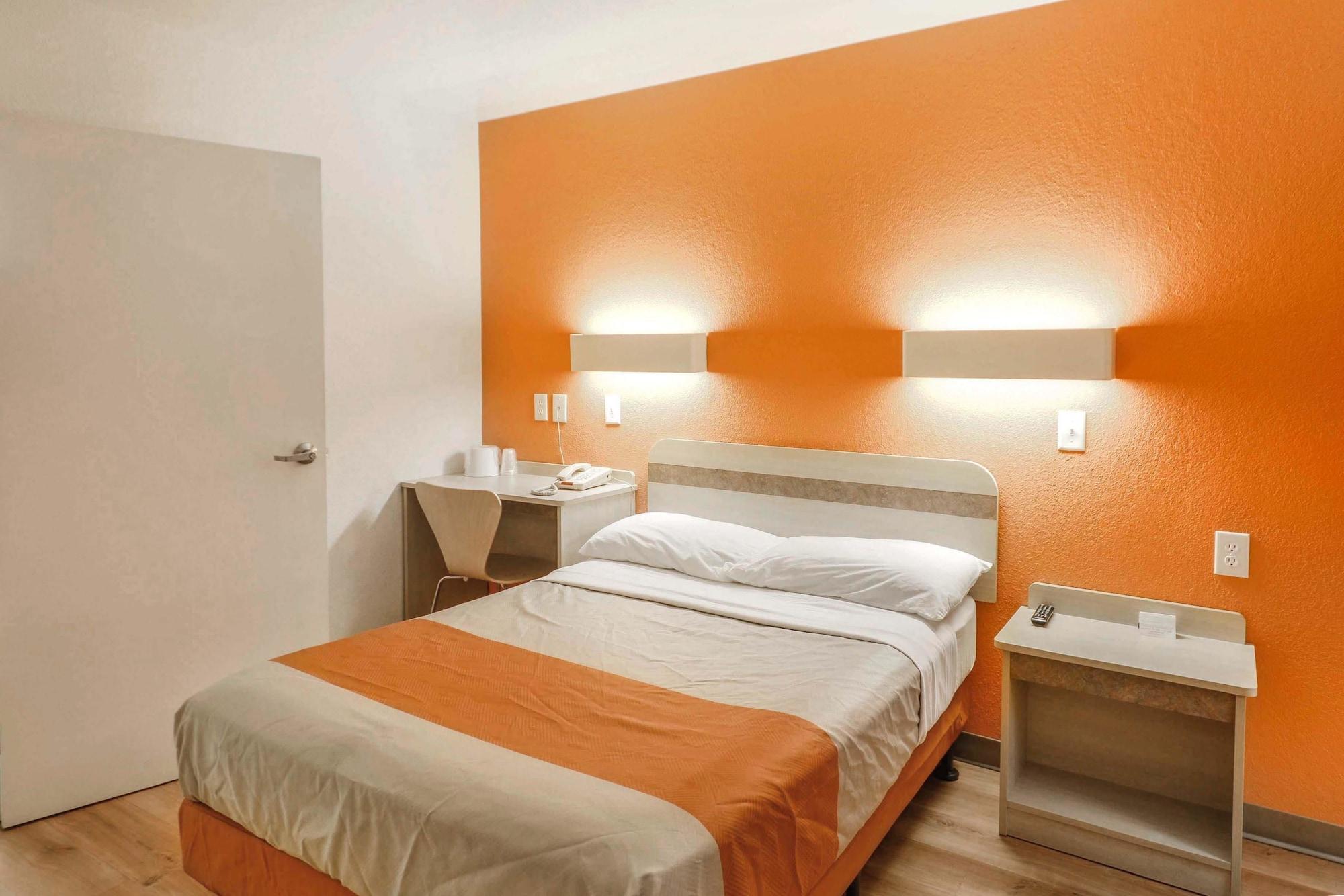 Motel 6-Huntsville, Tx Bagian luar foto