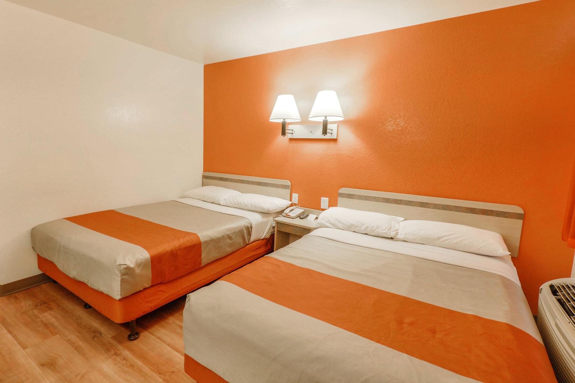 Motel 6-Huntsville, Tx Bagian luar foto